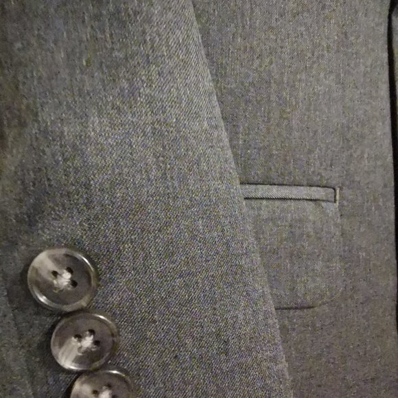 Marc New York - Andrew Marc boys, grey 2 pce suit. - Picture 3 of 9